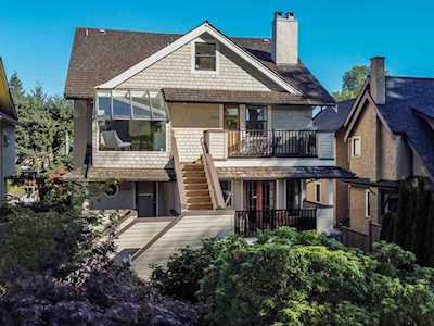 1973 W 13th Avenue Vancouver, BC V6J 2H5