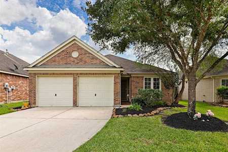 4523 Early Autumn Ct Humble, TX 77396