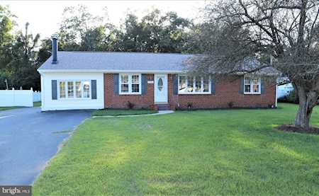 15181 Hughesville Manor Dr Hughesville, MD 20637
