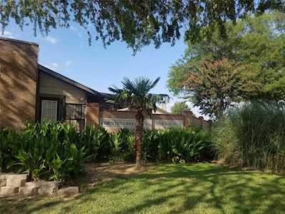358 W Harwood Road #G Hurst, TX 76054