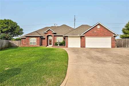1617 SW 127th Place Oklahoma City, OK 73170