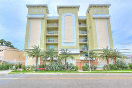 706 Bayway Blvd #401 Clearwater, FL 33767