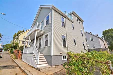 44 Henderson St #44 Somerville, MA 02145