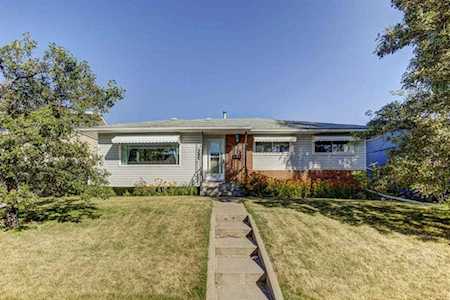 4843 Nelson Rd NW Calgary, AB T2K 2M1