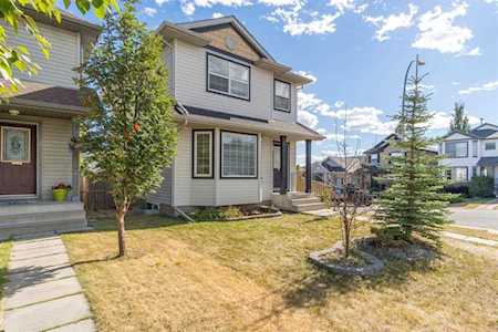 255 Citadel Acres Close NW Calgary, AB T3G 5A7