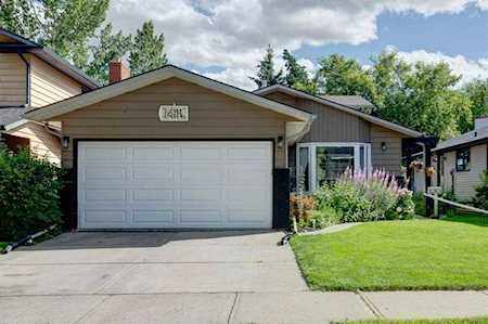 14111 Deer Run Blvd SE Calgary, AB T2J 6J3