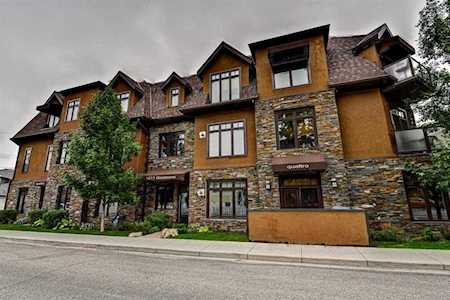 1211 Gladstone Rd NW #101 Calgary, AB T2N 3G1