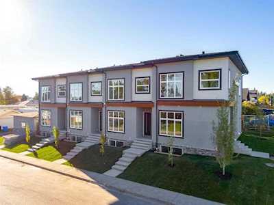 1104 40 St SW Calgary, AB T3C 1W5