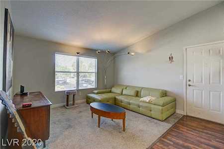 5055 Hacienda Ave #2156 Las Vegas, NV 89118