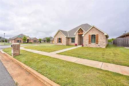 11737 SW 15th Terrace Yukon, OK 73099
