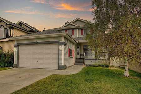214 Citadel Dr NW Calgary, AB T3G 4G2