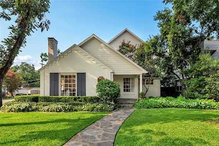 5501 W Amherst Avenue Dallas, TX 75209
