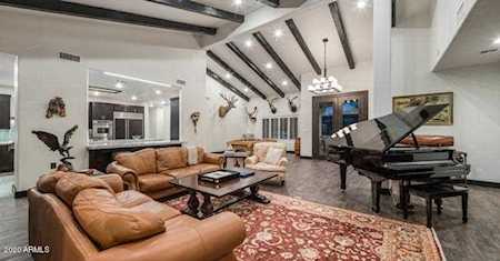 5851 E Sanna Street Paradise Valley, AZ 85253