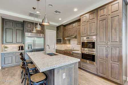17070 N 98th Place Scottsdale, AZ 85255