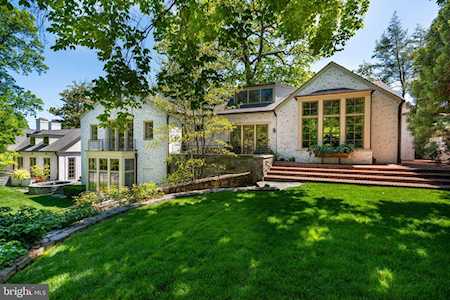 2931 Albemarle St NW Washington, DC 20008