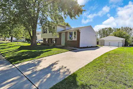 8453 Blue Lake Circle Galloway, OH 43119