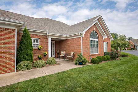 6505 Park Club Cir Louisville, KY 40229