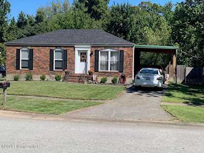 215 Glissade Dr Louisville, KY 40118