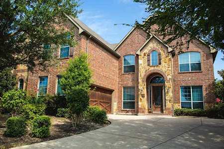 1453 Stoney Hills Drive Cedar Hill, TX 75104