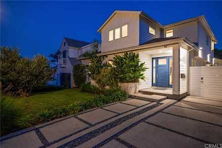 6920 W 84th Place Westchester, CA 90045