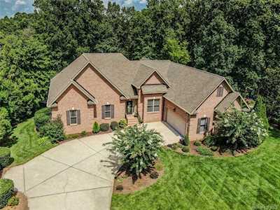 2234 Metcalf Dr Sherrills Ford, NC 28673