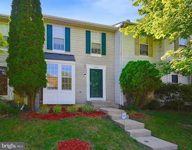 2045 Wisper Woods Way Baltimore, MD 21244