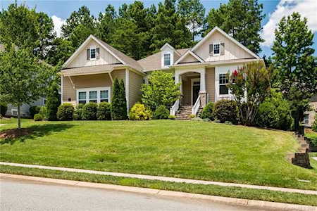 445 Woodward Ridge Dr Mount Holly, NC 28120