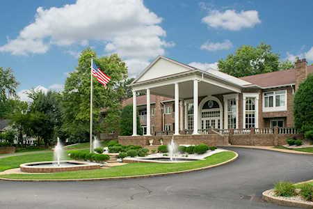 8605 Shelbyville Rd #209 Louisville, KY 40222