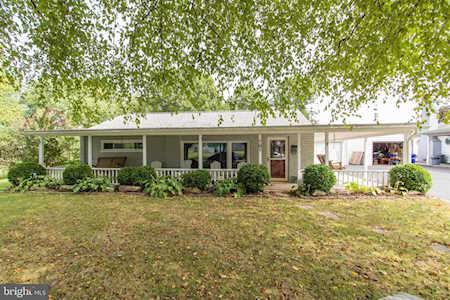 705 Woodbrook Ln Plymouth Meeting, PA 19462