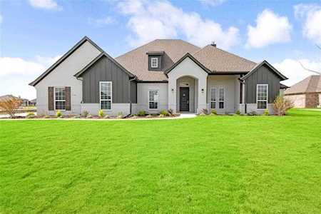 1306 Oliver Creek Justin, TX 76247