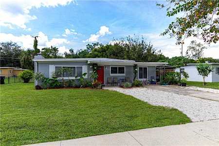 518 Gaston Foster Rd Orlando, FL 32807
