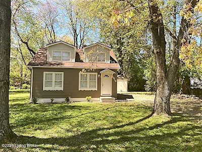 6914 Triangle Dr Louisville, KY 40214