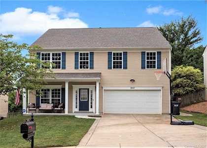 3847 Cameron Creek Dr Matthews, NC 28105