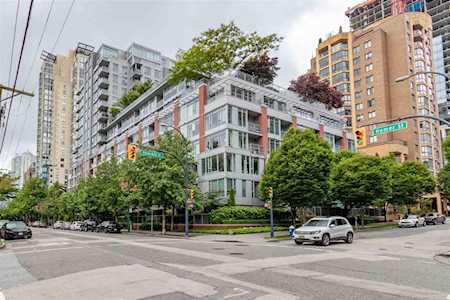 1133 Homer Street #203 Vancouver, BC V6B 0B1