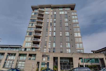 1633 W 8th Avenue #303 Vancouver, BC V6J 5H7