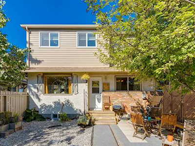 203 Lynnview Rd SE #62 Calgary, AB T2C 2C6