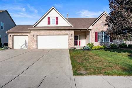 11178 Laurel Falls Lane Fishers, IN 46037