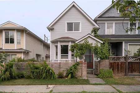1113 E Pender Street Vancouver, BC V6A 1W6