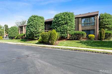 354 Willowbrook Drive North Brunswick, NJ 08902
