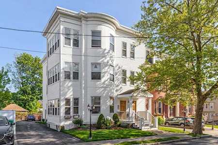 8 Kensington Park #2 Lynn, MA 01902