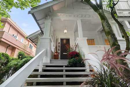 6568 Cypress Street Vancouver, BC V6P 5L6