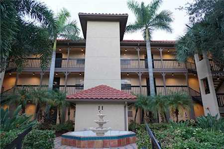 2400 Feather Sound Dr #1115 Clearwater, FL 33762