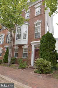 259 Medlock Ln Alexandria, VA 22304