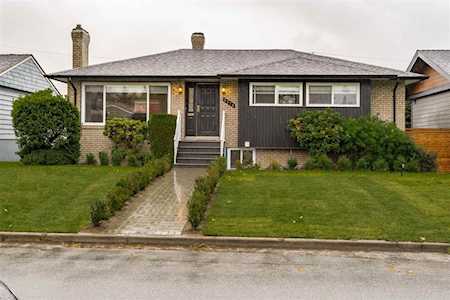 3776 Victory Street Burnaby, BC V5J 1P3