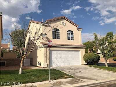 5812 Sunken River Trl Las Vegas, NV 89118