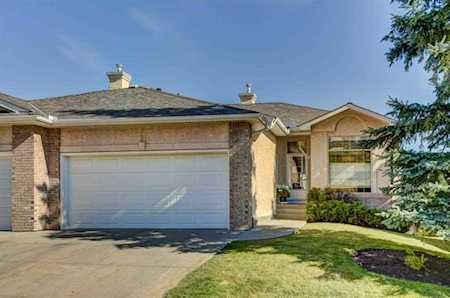 14 Eagleview Heights Cochrane, AB T0L 0W1
