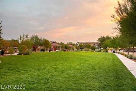 4125 Seclusion Bay Ave North Las Vegas, NV 89081