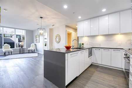 5687 Gray Avenue #314 Vancouver, BC V6S 0K7