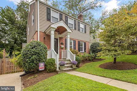 867 Lebanon St Arlington, VA 22205