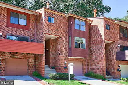 1656 Bachan Ct Reston, VA 20190